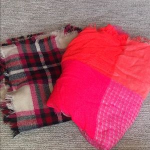 Express scarves